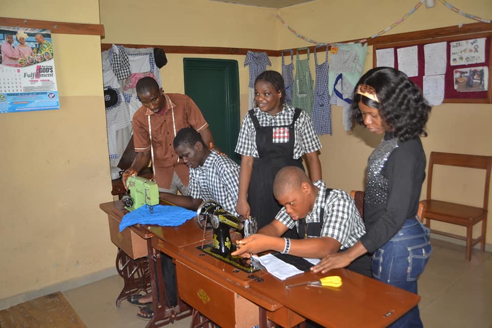 Students learning together